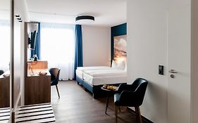 Atlanta Hotel International Leipzig 4*